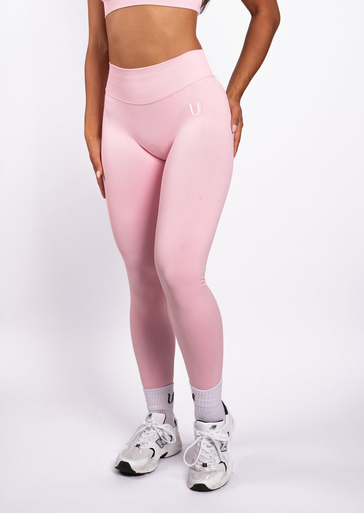 Beau Premium High Performance Scrunch Legging Pink - Women's activewear detail