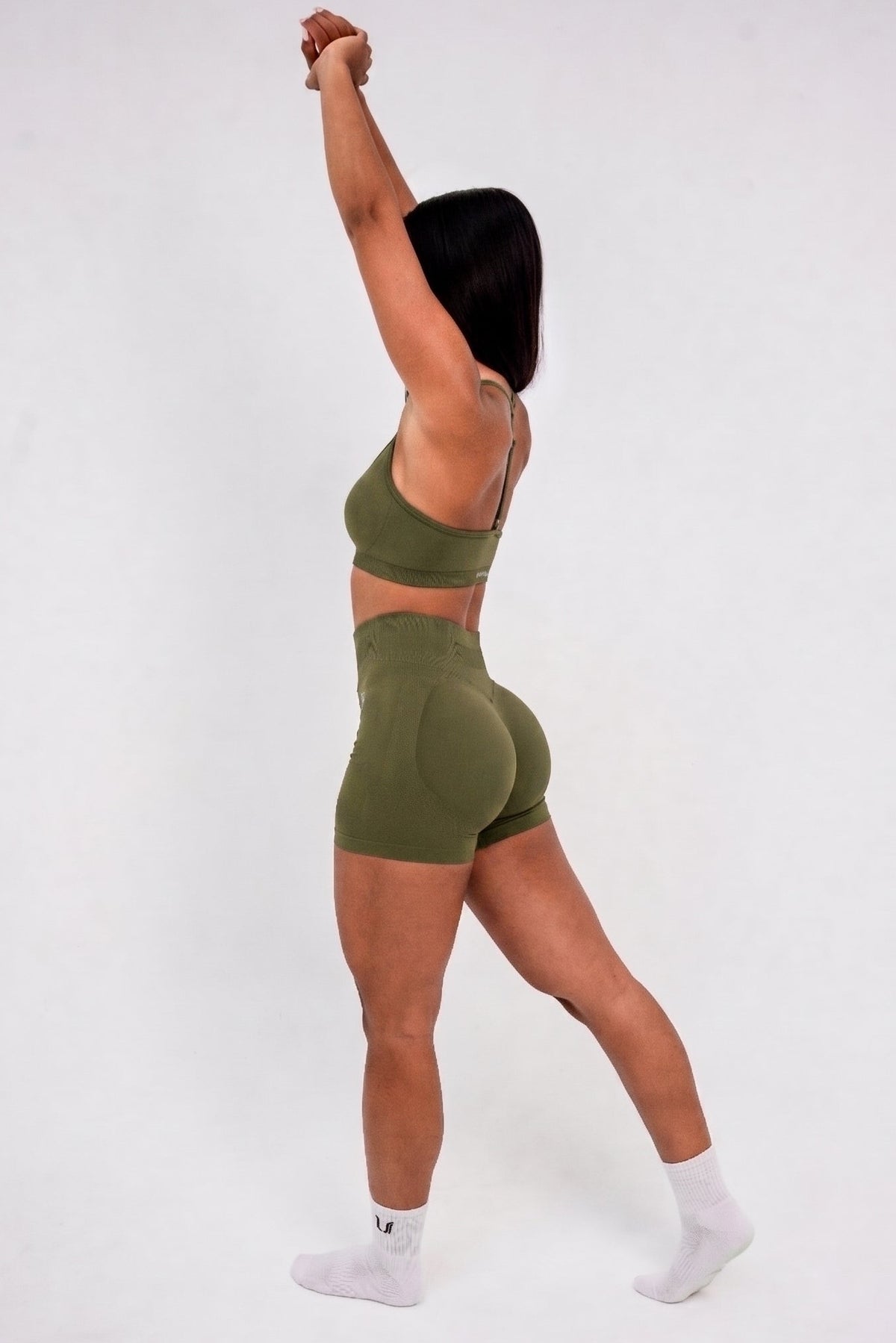 Luna | Premium Seamless Scrunch Short - Green
