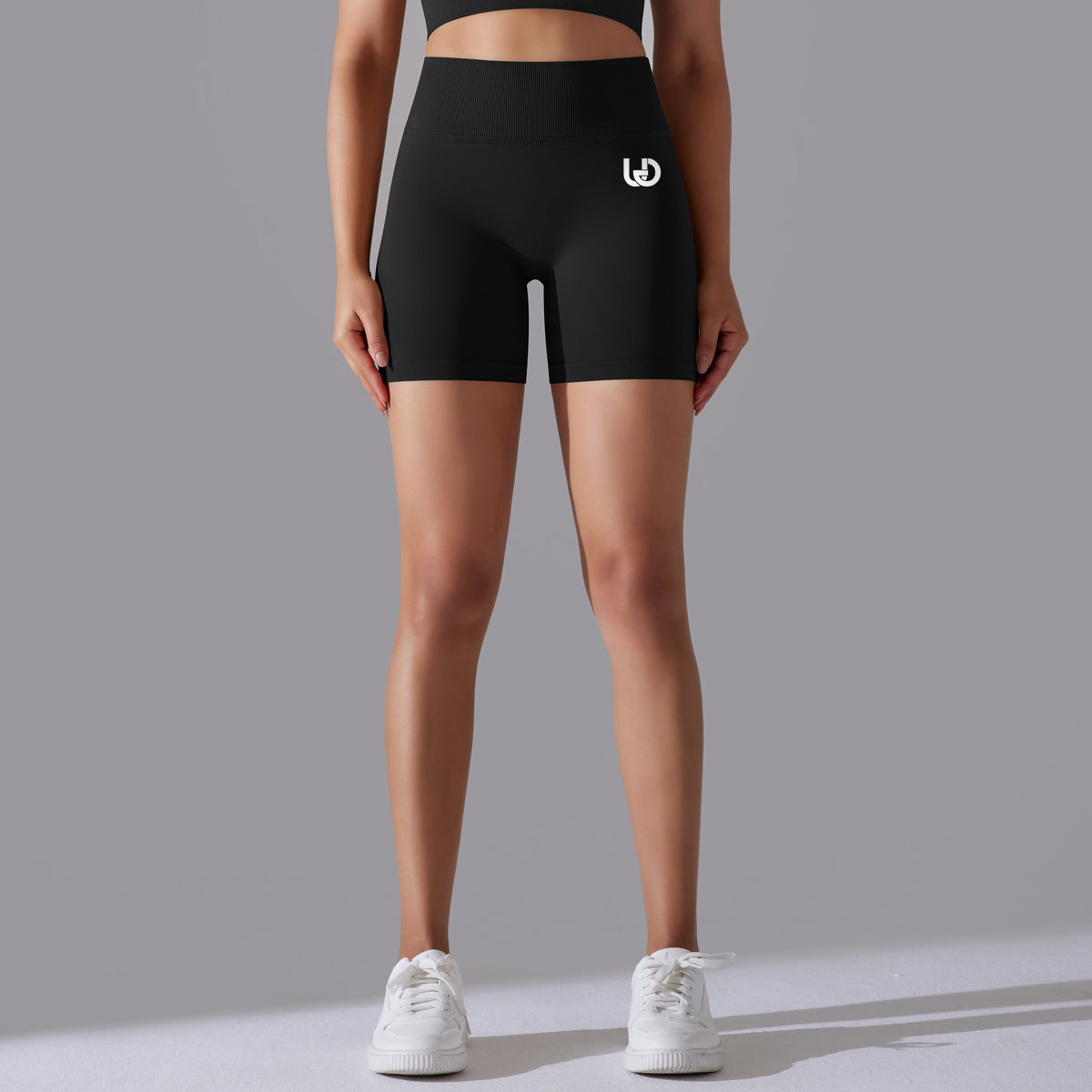 Daisy | Shorts - Black