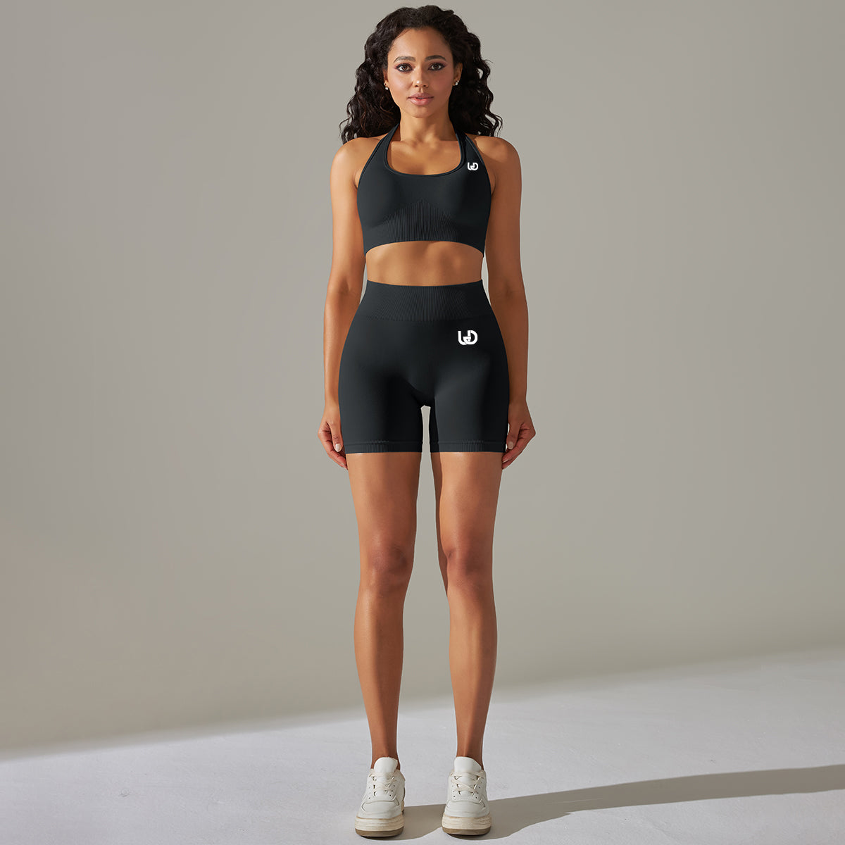 Liv | Shorts - Black