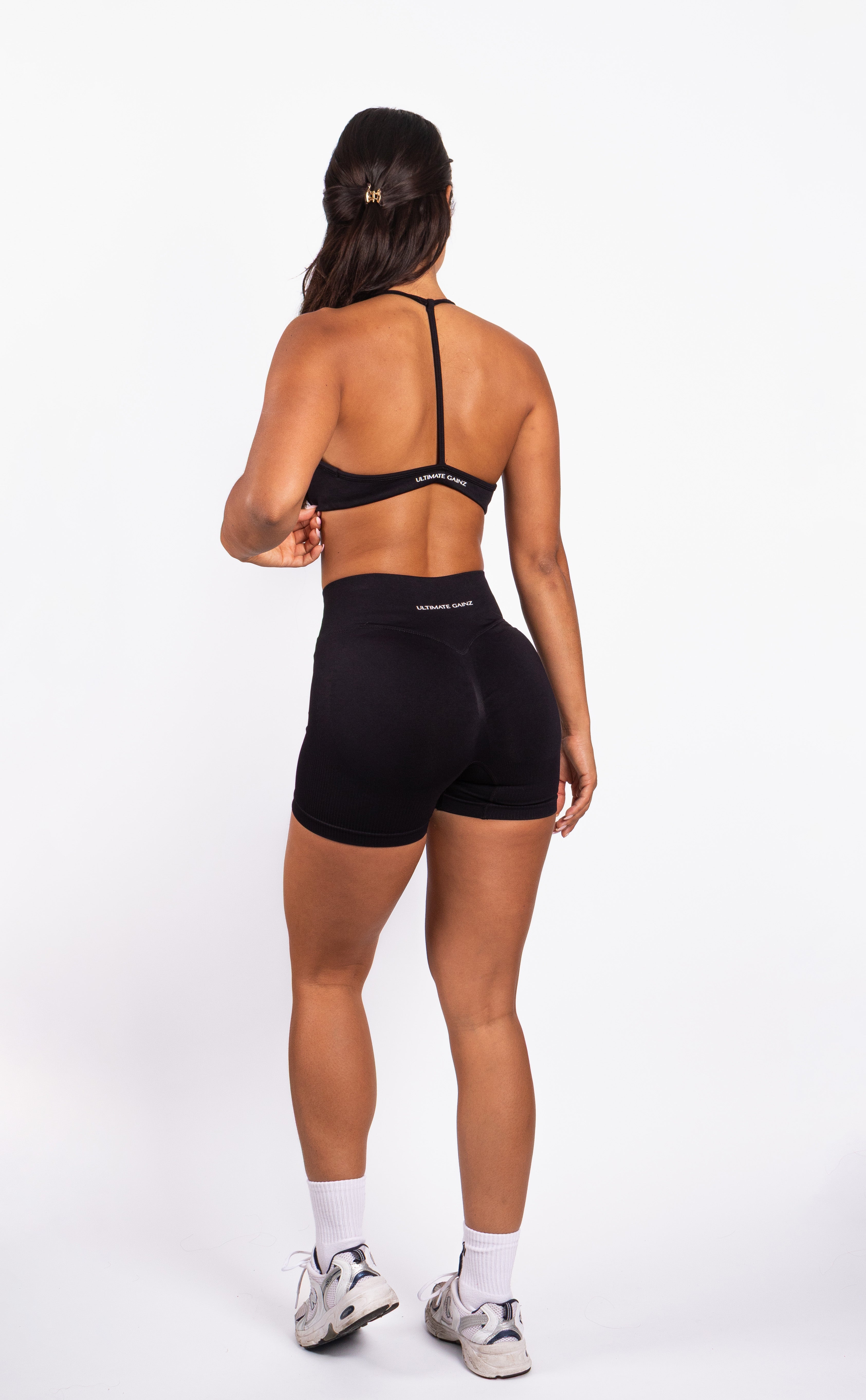 Nova | Seamless Shorts – Black